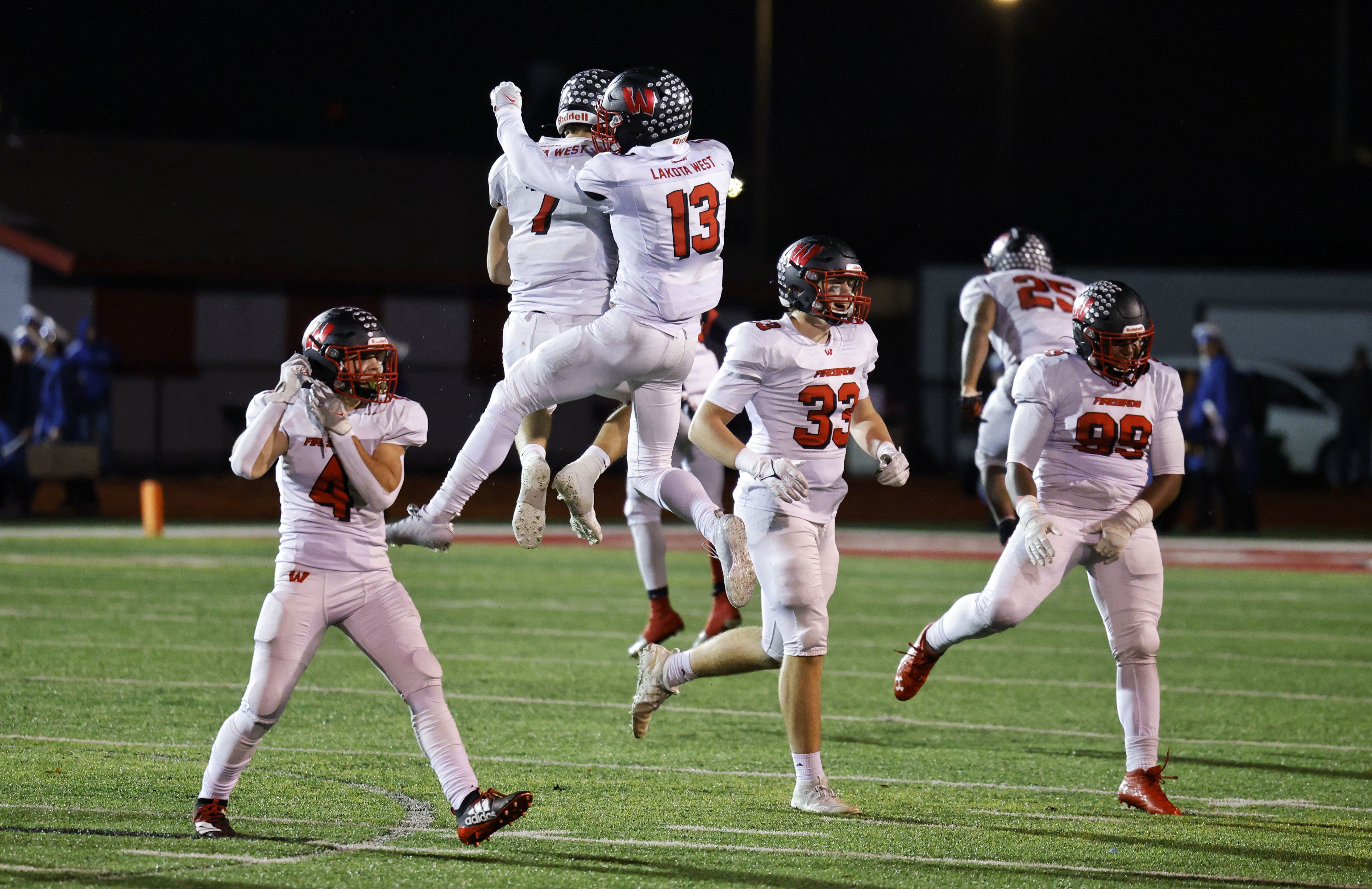 High School Football Lakota West Stuffs St Xavier To Reach Regional Finals