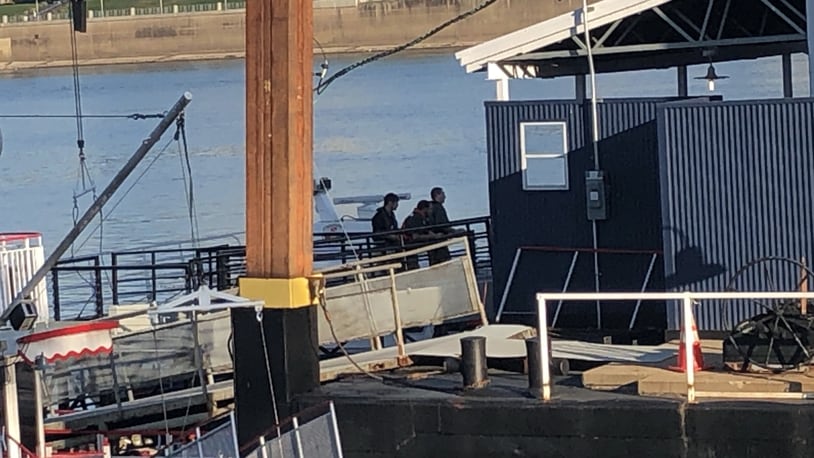 Crews recovered a body from the Ohio River on Thursday, Aug. 15, 2019. Paola Suro / WCPO-TV