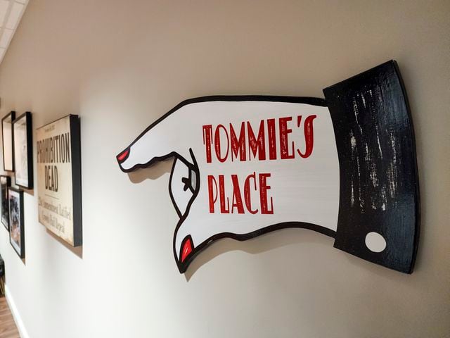032823 Tommies Place