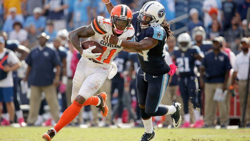 NASHVILLE, TN - OCTOBER 16: Terrelle Pryor #11 of the Cleveland Browns runs with the ball while defended by Daimion Stafford #24 of the Tennessee Titans at Nissan Stadium on October 16, 2016 in Nashville, Tennessee. (Photo by Andy Lyons/Getty Images)