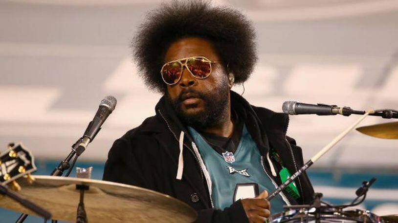 PHILADELPHIA, PA - JANUARY 21: Questlove of the Roots perform during halftime of the NFC Championship game between the Philadelphia Eagles and the Minnesota Vikings at Lincoln Financial Field on January 21, 2018 in Philadelphia, Pennsylvania. (Photo by Mitchell Leff/Getty Images)