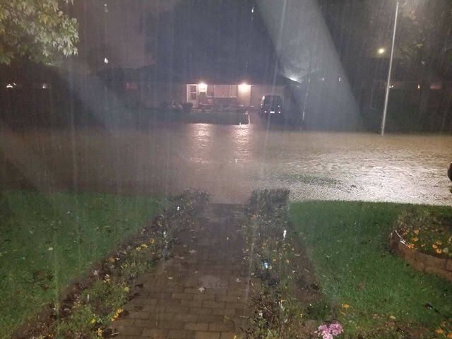 Huber flooding