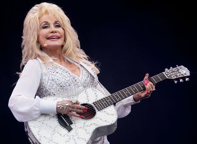 Country music star was born Jan. 19, 1946