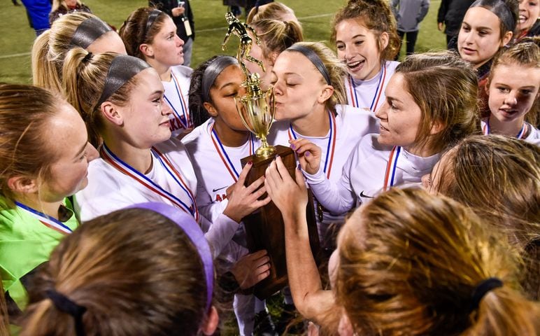 Lakota West wins girls Division I state soccer championship