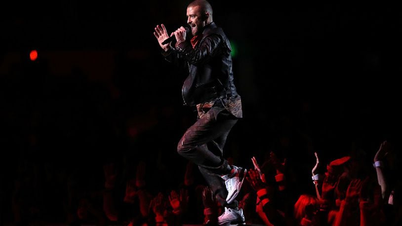 MINNEAPOLIS, MN - FEBRUARY 04:  Justin Timberlake performs during the Pepsi Super Bowl LII Halftime Show at U.S. Bank Stadium on February 4, 2018 in Minneapolis, Minnesota.  (Photo by Andy Lyons/Getty Images)