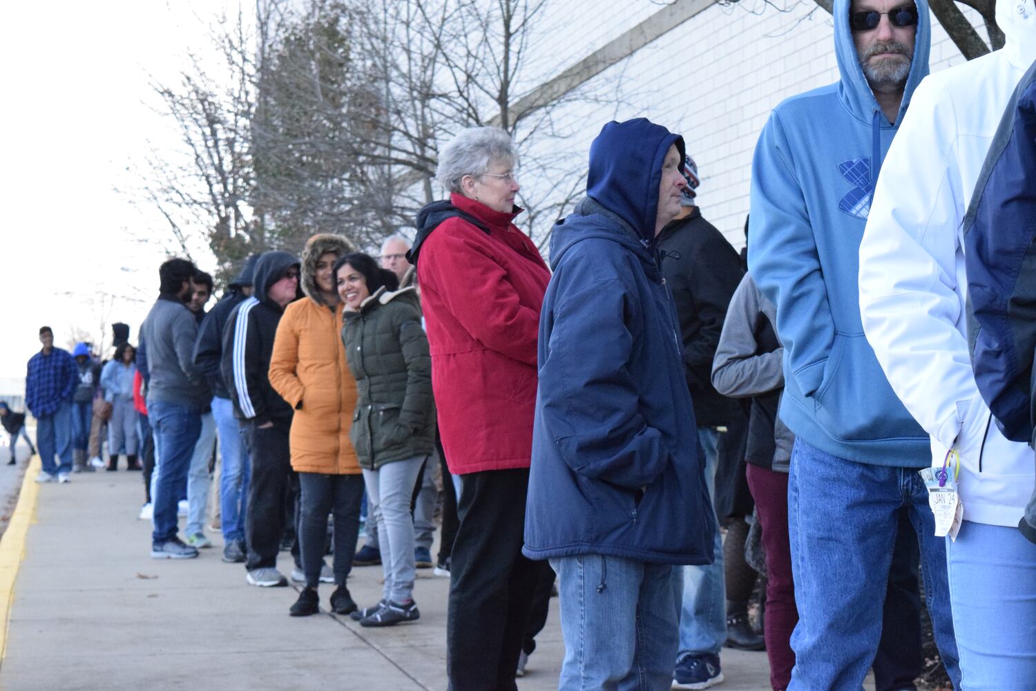 PHOTOS: Nearly 1K shoppers flood JCPenney