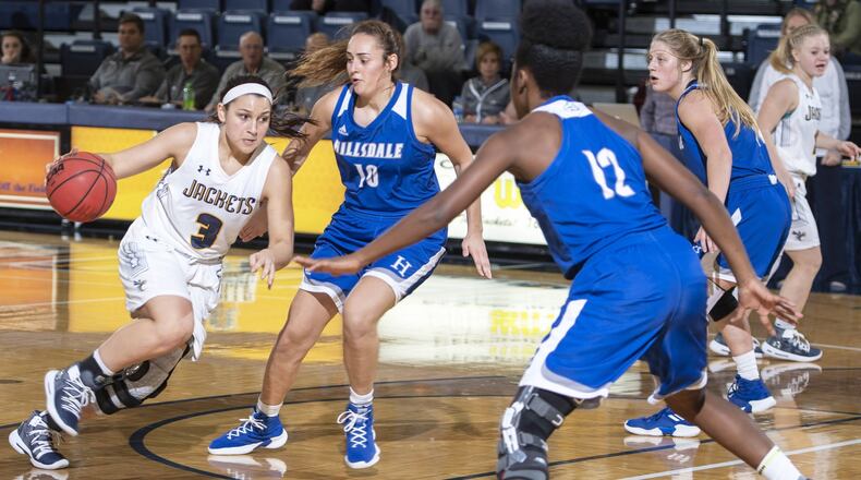 Cedarville University’s Abby Wolford drives to the basket during a 76-60 victory over visiting Hillsdale (Mich.) on Nov. 29, 2018. SCOTT HUCK/CEDARVILLE UNIVERSITY