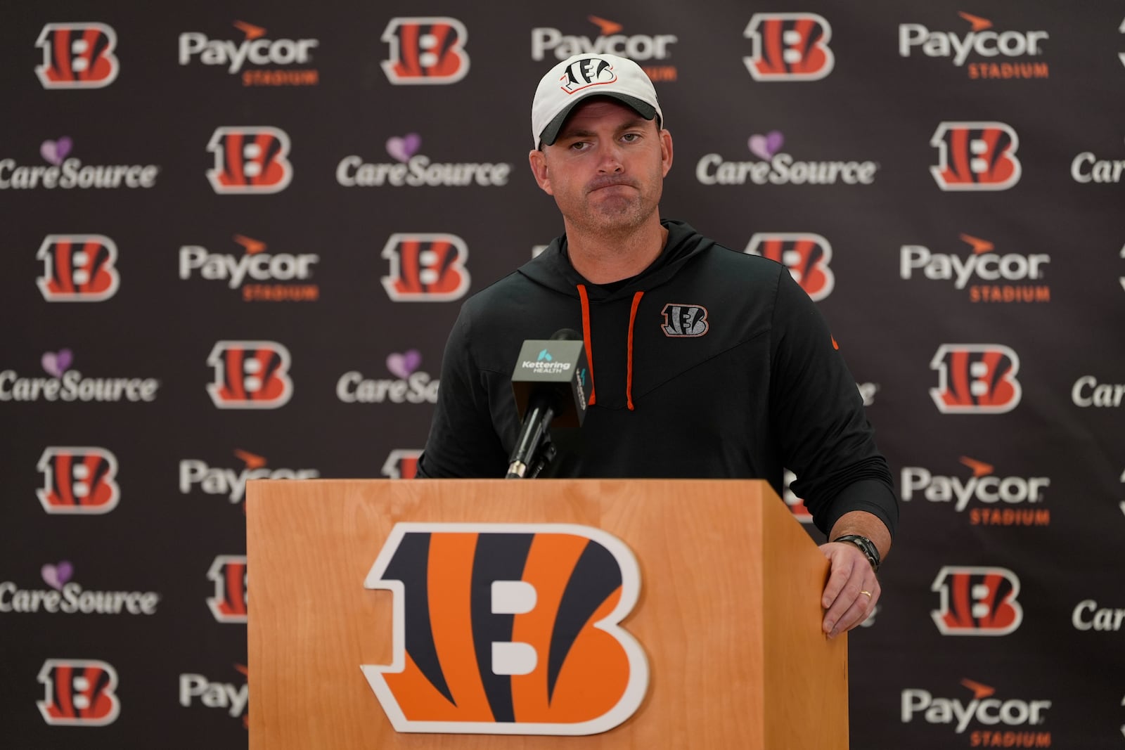 Cincinnati Bengals head coach Zac Taylor pauses as he speaks during a news conference after NFL football practice, Tuesday, May 20, 2025, in Cincinnati. (AP Photo/Carolyn Kaster)