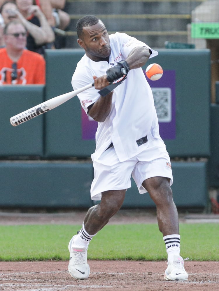 Logan Wilson Celebrity Softball Game 061125 DDN