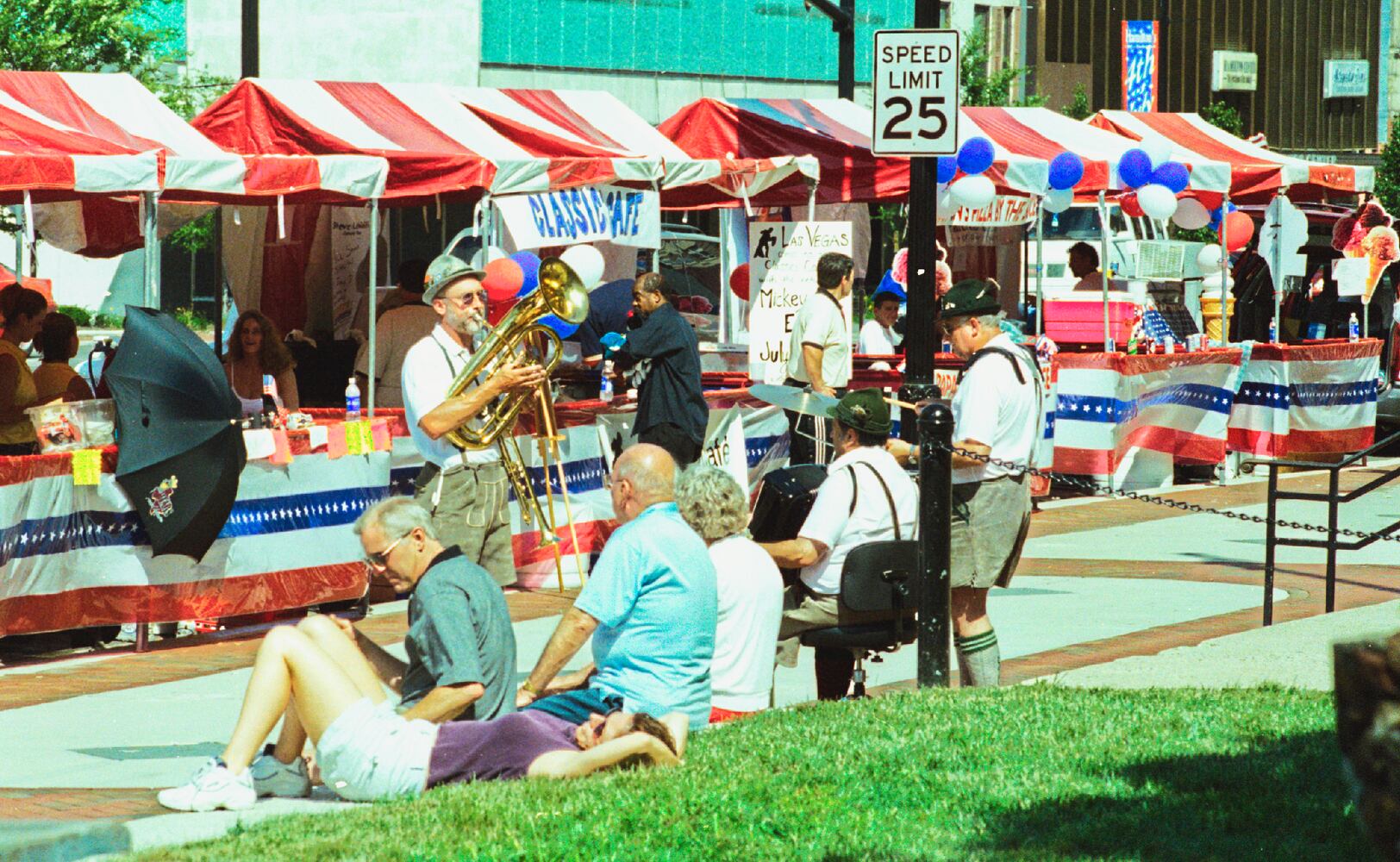 Independence Day Hamilton 2001