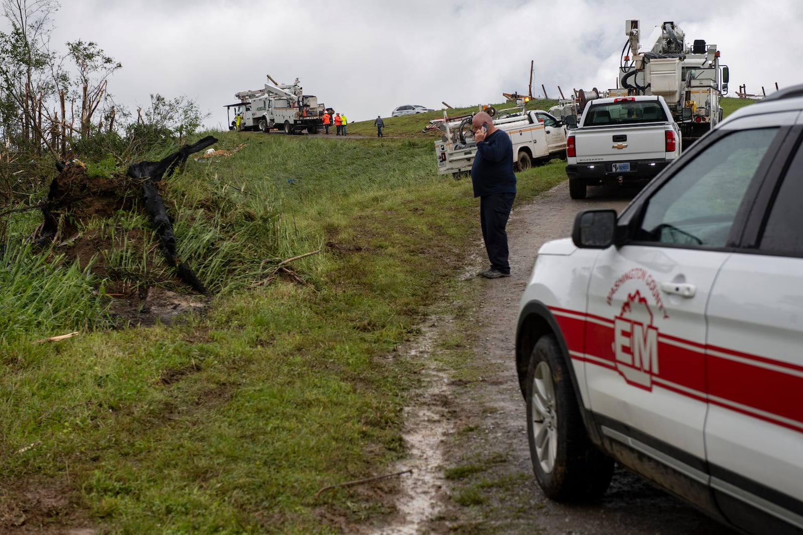 Debris and heavy damage are seen from severe weather, Friday, May 30, 2025, in Springfield, Ky. (AP Photo/Michael Swensen)