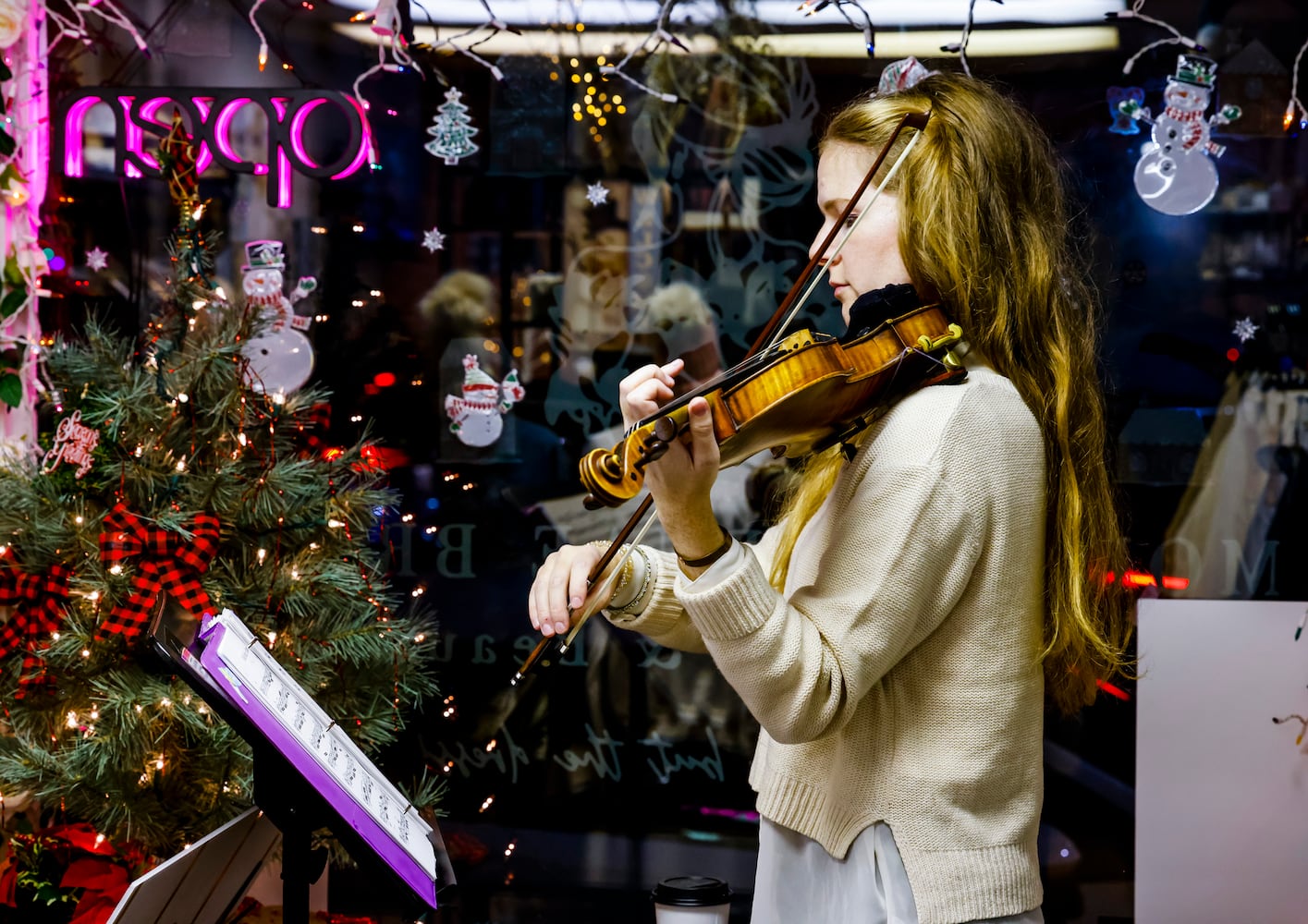 111921 Music on Main