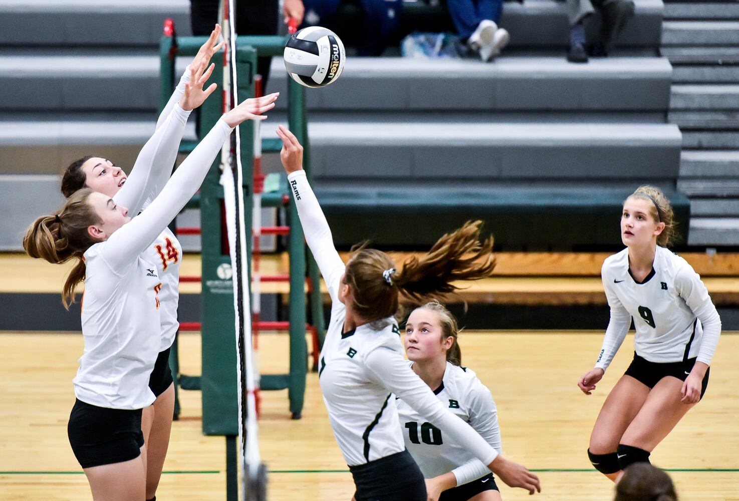 Badin vs Fenwick Volleyball