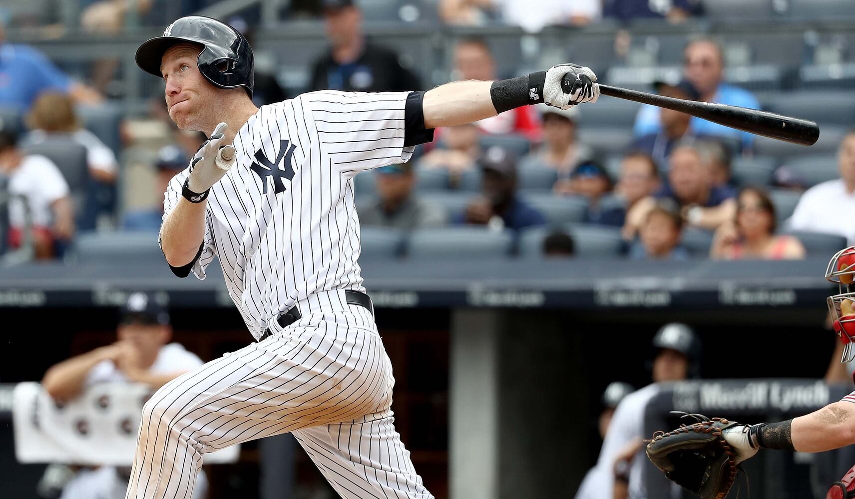 Reds fall to Yankees