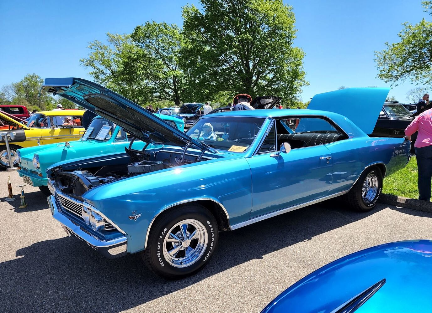 050822 Shriners car show