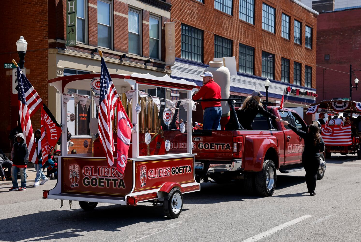 033023 Reds Parade