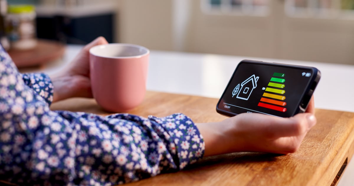 Ways to decrease energy use at home