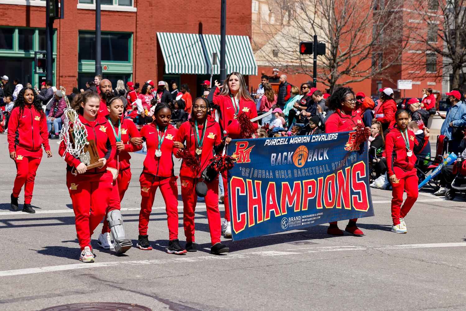 033023 Reds Parade
