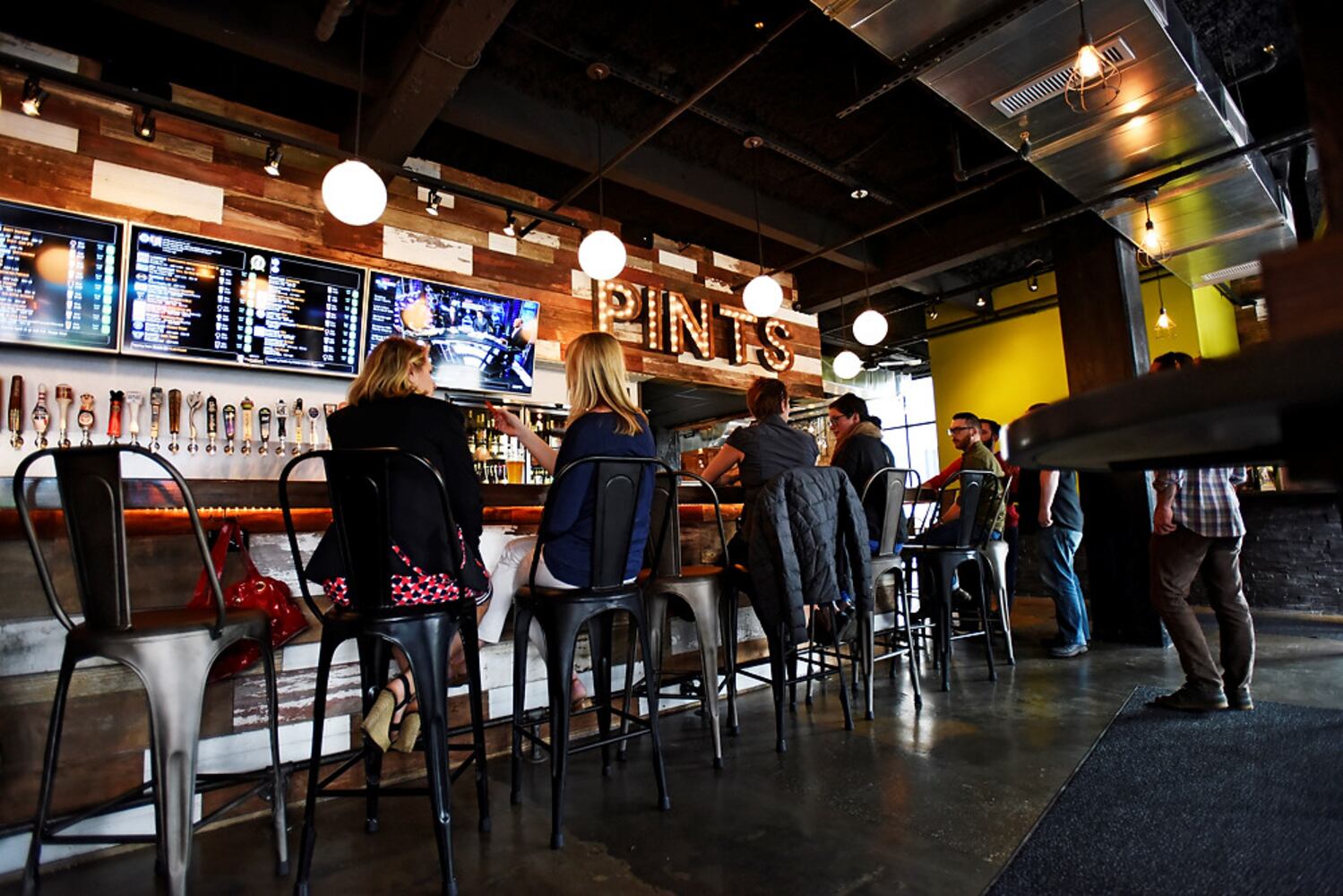 Pies and Pints Coming to Liberty Center