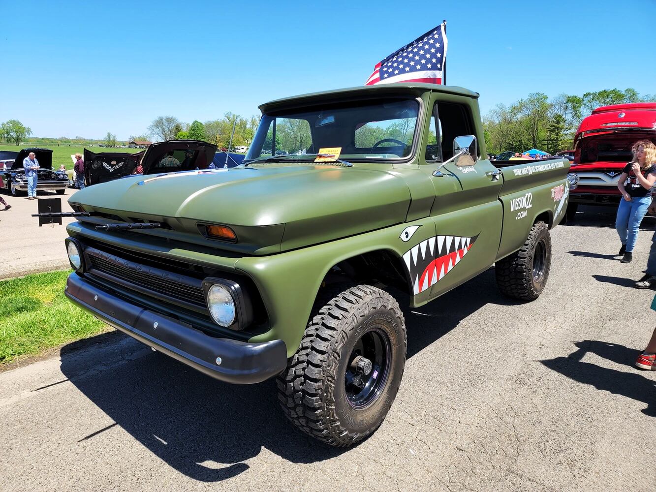 050822 Shriners car show