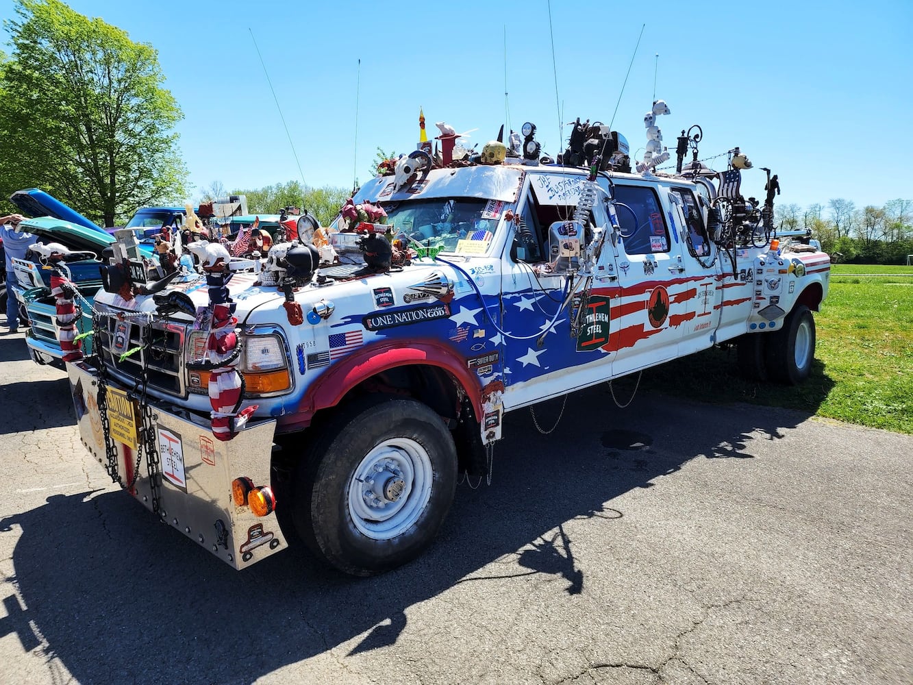 050822 Shriners car show
