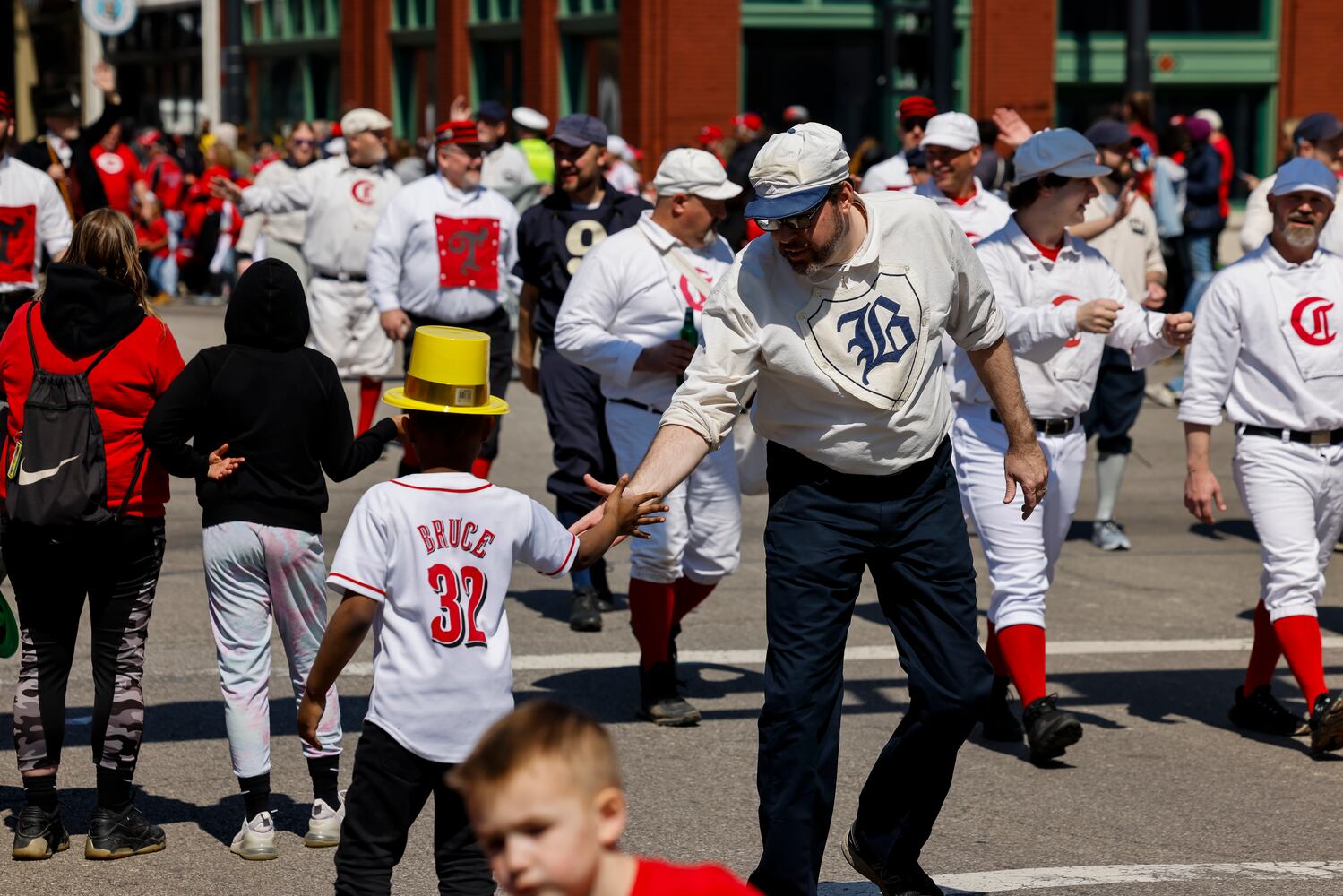 033023 Reds Parade