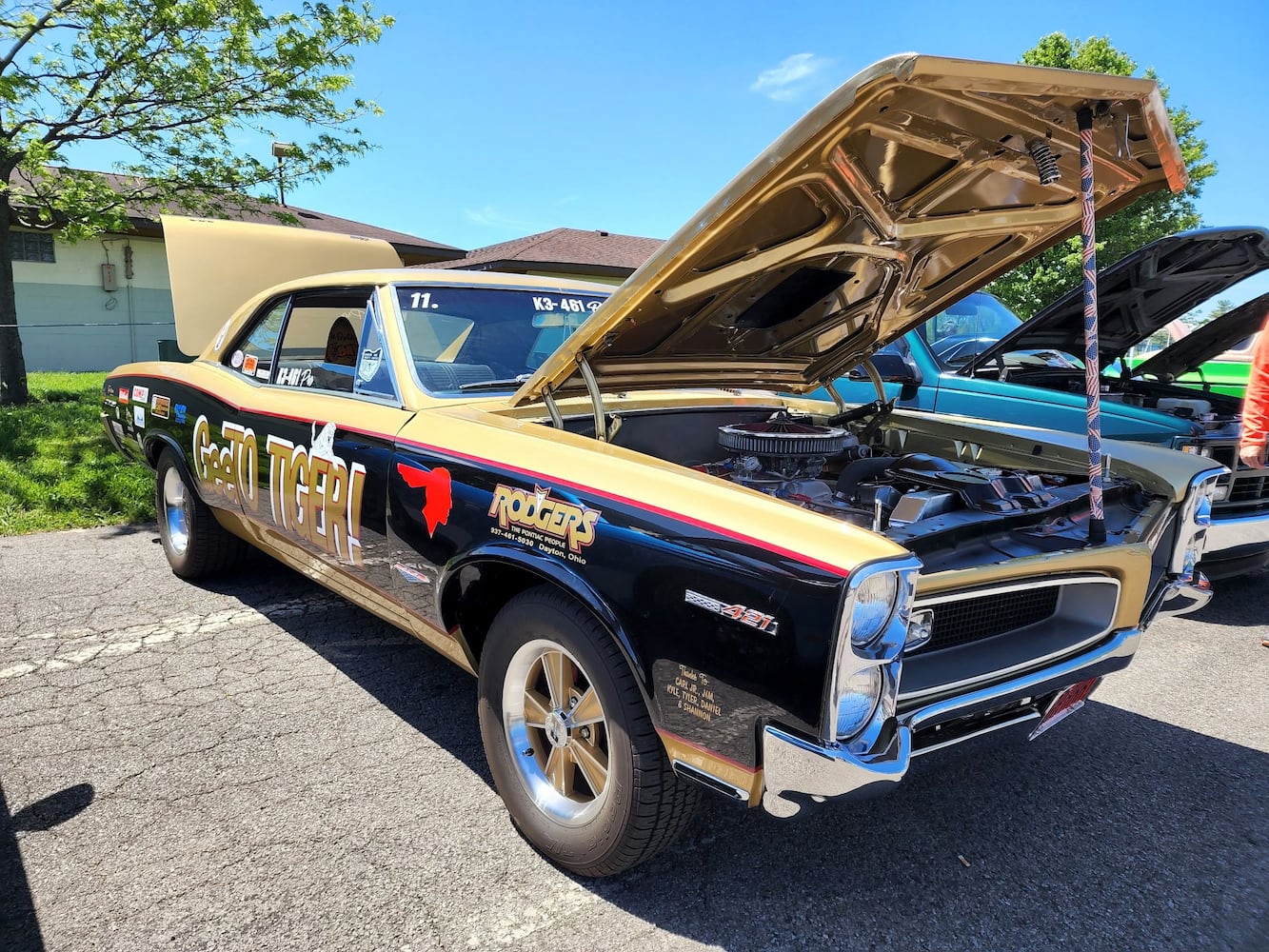050822 Shriners car show