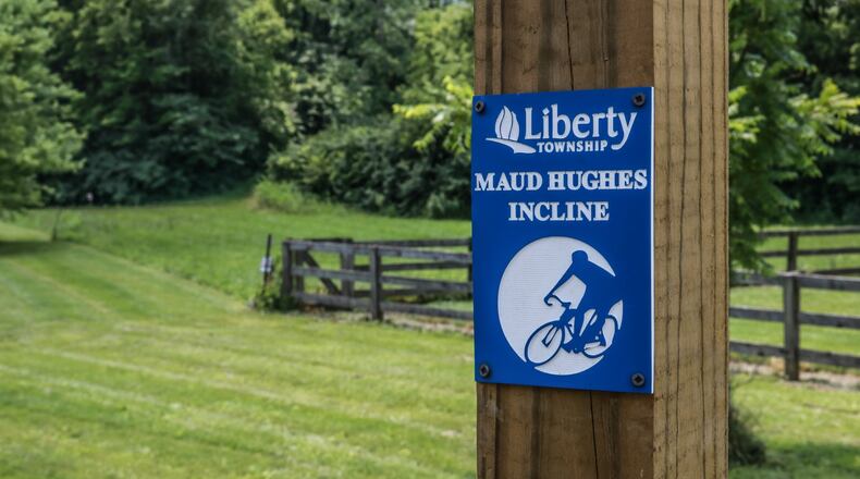 The parks passport placard at Maud Hughes Incline park. EMMA STIEFEL/STAFF