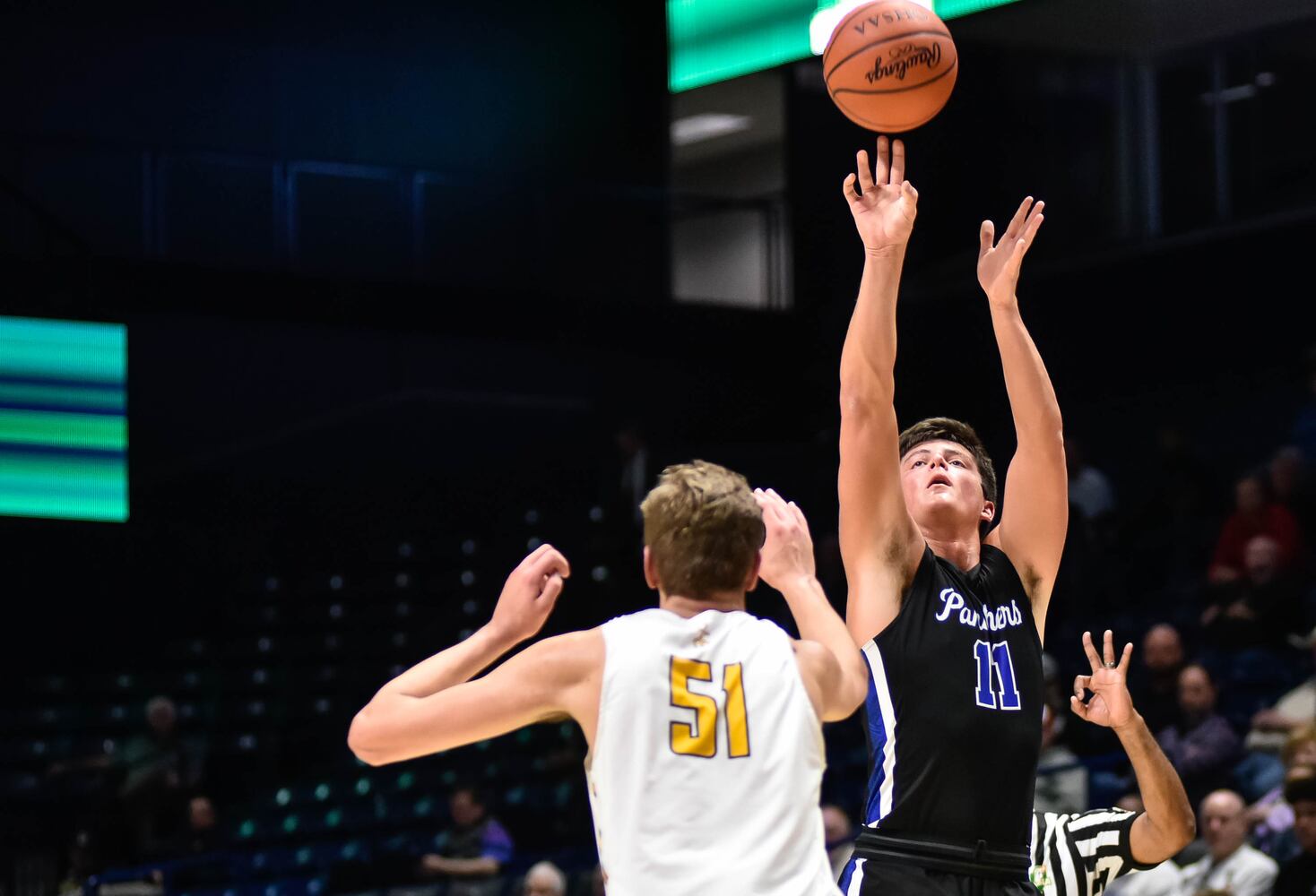 Springboro falls to Moeller in D1 basketball district final