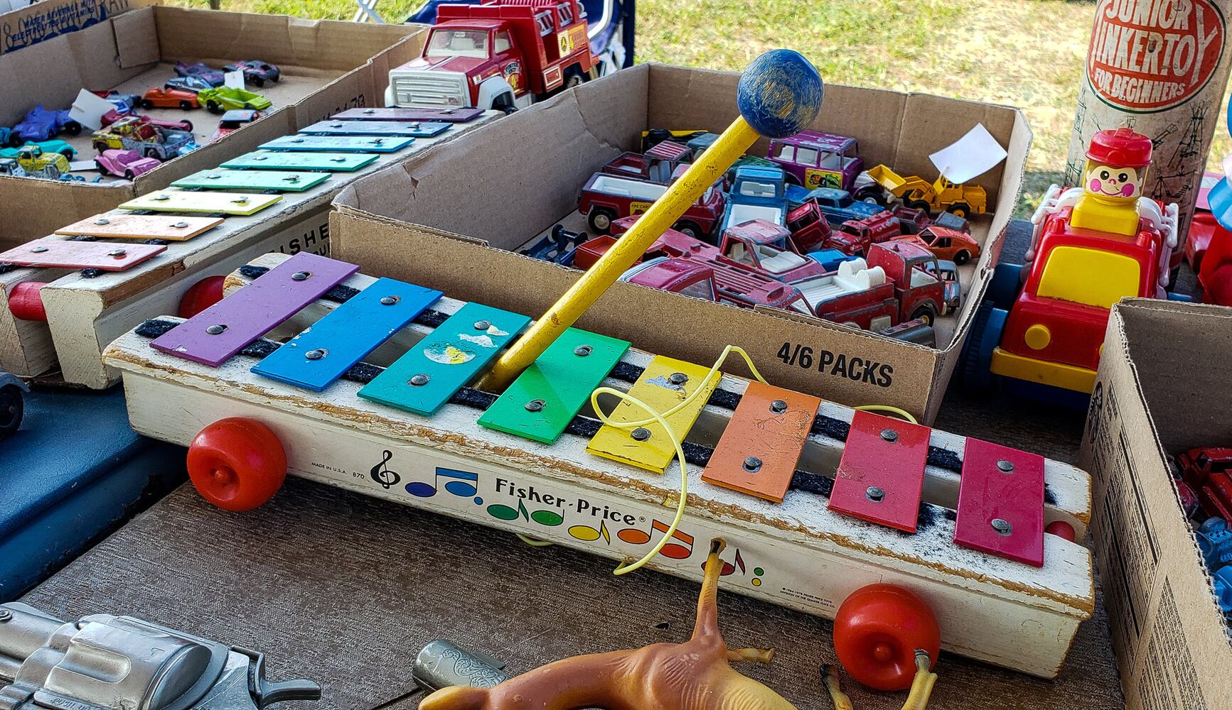 World's longest yard sale runs through Butler County