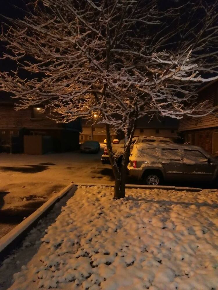 Snowstorm hits area on first day of spring