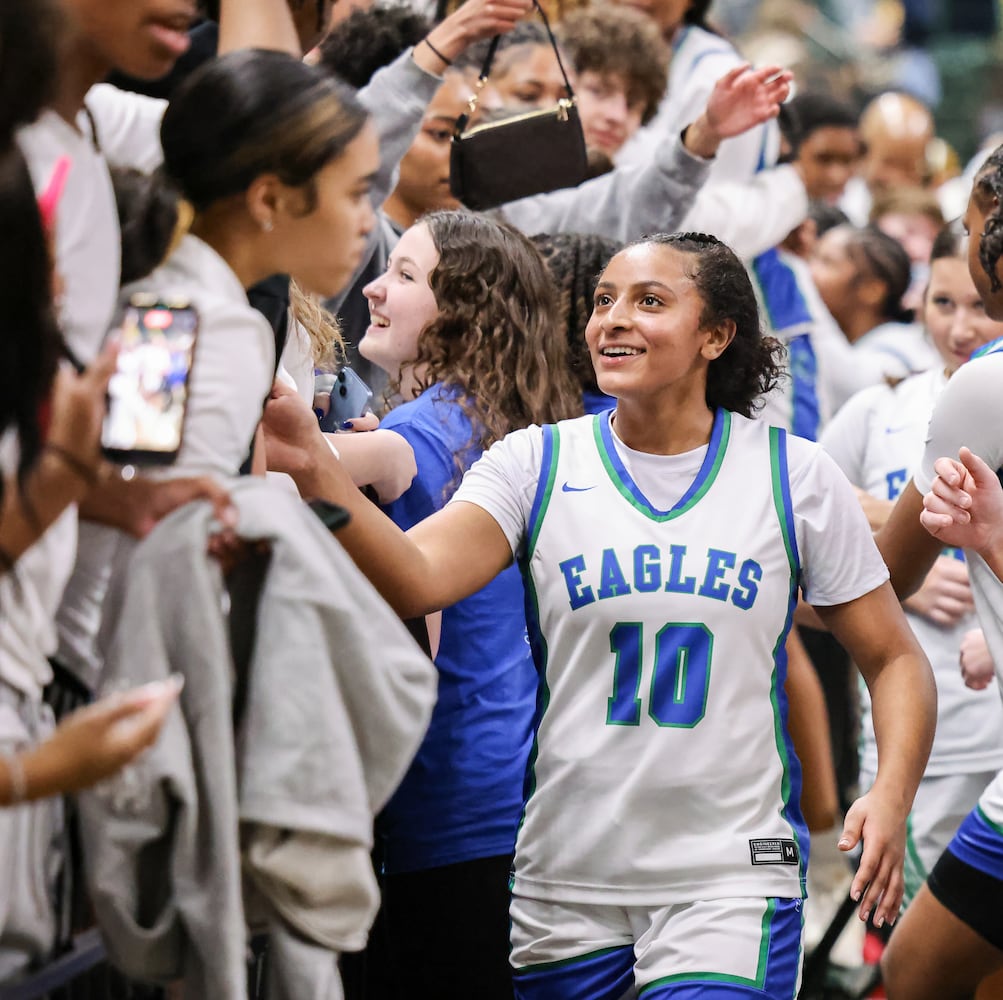 DDN 031226 Chaminade Julienne Copley