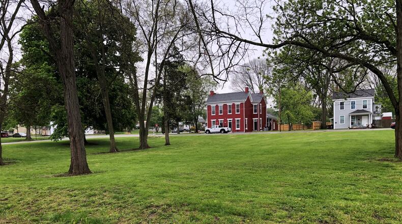 The Lebanon city government and a developer plan to build homes on this block of land in the Pleasant Square neighborhood near downtown. STAFF/LAWRENCE BUDD