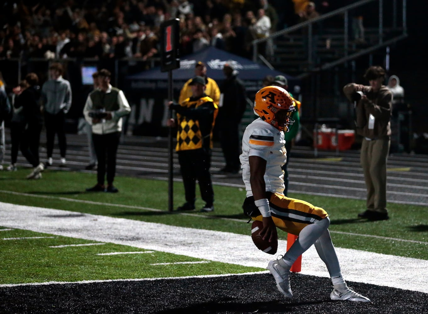 Alter Badin football