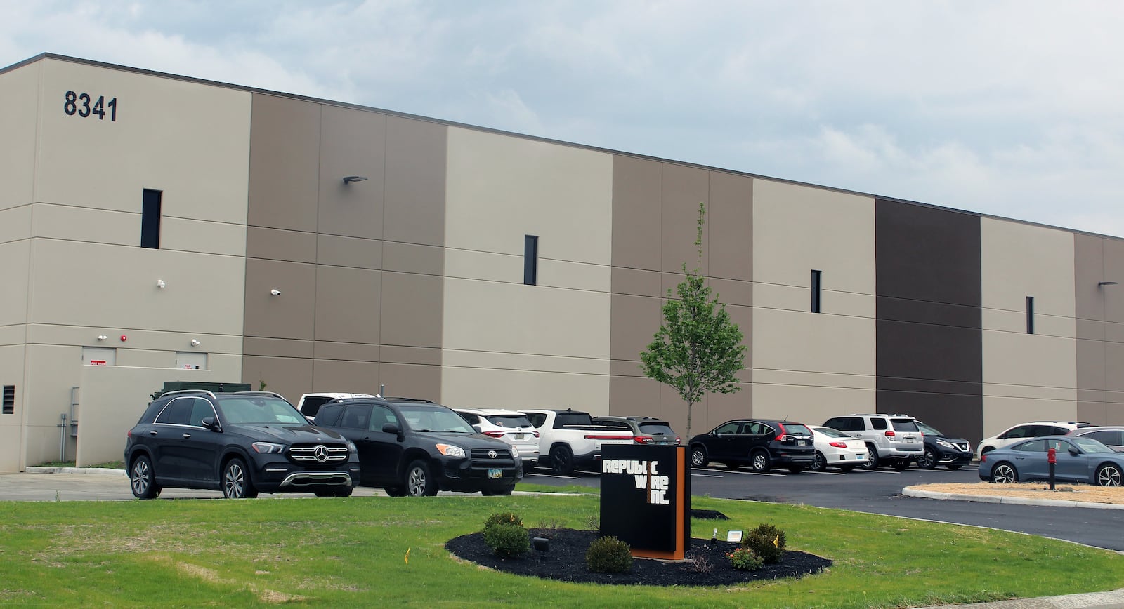 Republic Wire constructed a new facility on Princeton-Glendale Road for office, warehousing, and distribution operations. Credit: Sue Kiesewetter