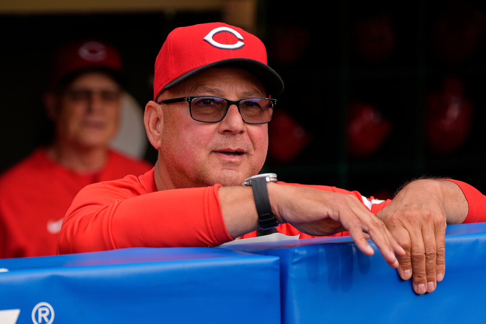 Former Cleveland Guardians manager Terry Francona, now manager of the Cincinnati Reds, smiles as he is introduced before a baseball game between the Reds and the Guardians in Cleveland, Monday, June 9, 2025. (AP Photo/Sue Ogrocki)