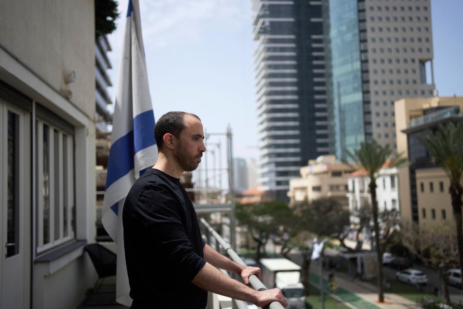 Freed Israeli hostage Tal Shoham, who was held by Hamas militants in the Gaza Strip, poses for a portrait in Tel Aviv, Israel, Tuesday, April 22, 2025. (AP Photo/Maya Alleruzzo)