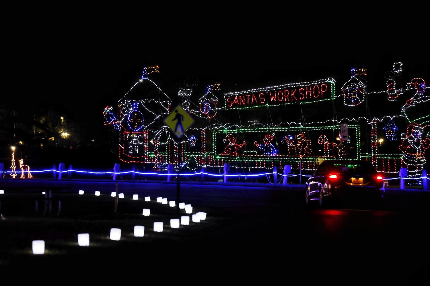 112422 Light Up Middletown