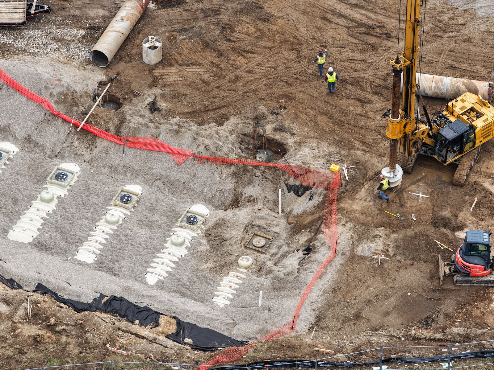 QuikTrip is constructing a new gas station and convenience store at 1115 High St. in Hamilton. The location was formerly a CVS Pharmacy at the corner of High Street and Ohio 4. NICK GRAHAM/STAFF