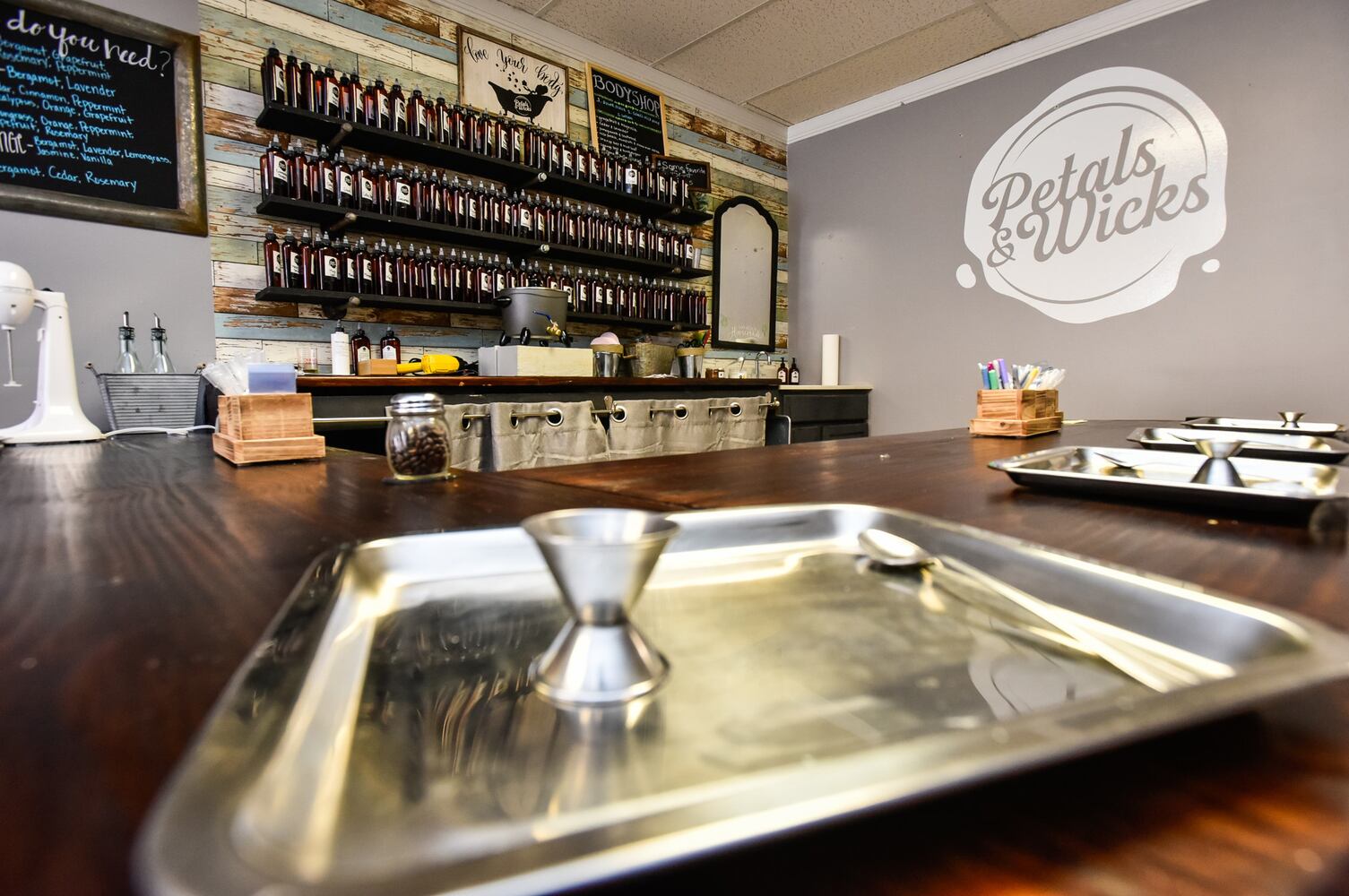 Petals & Wicks on Main Street in Hamilton expanding