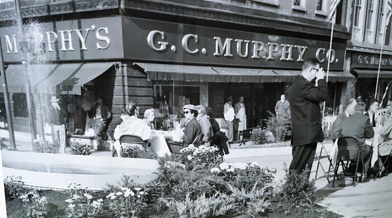 Central Plaza, at Central and Main in Middletown in 1959. JOURNAL-NEWS PHOTO ARCHIVES