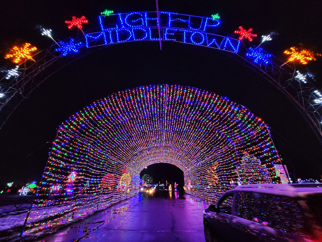 113020 Light Up Middletown