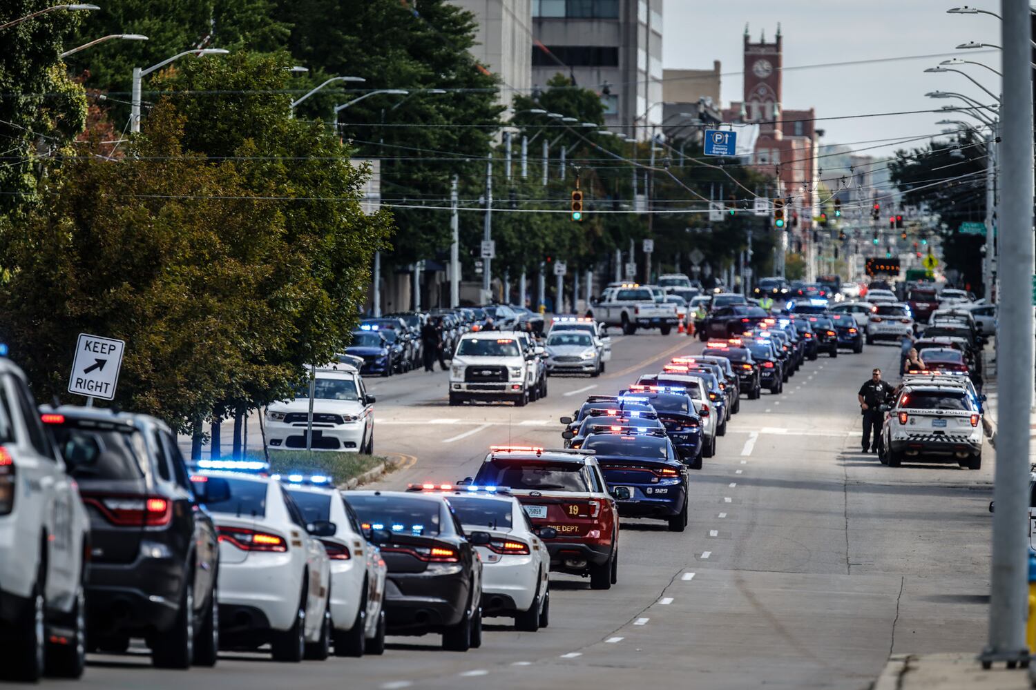 Escort forms for fallen Richmond officer