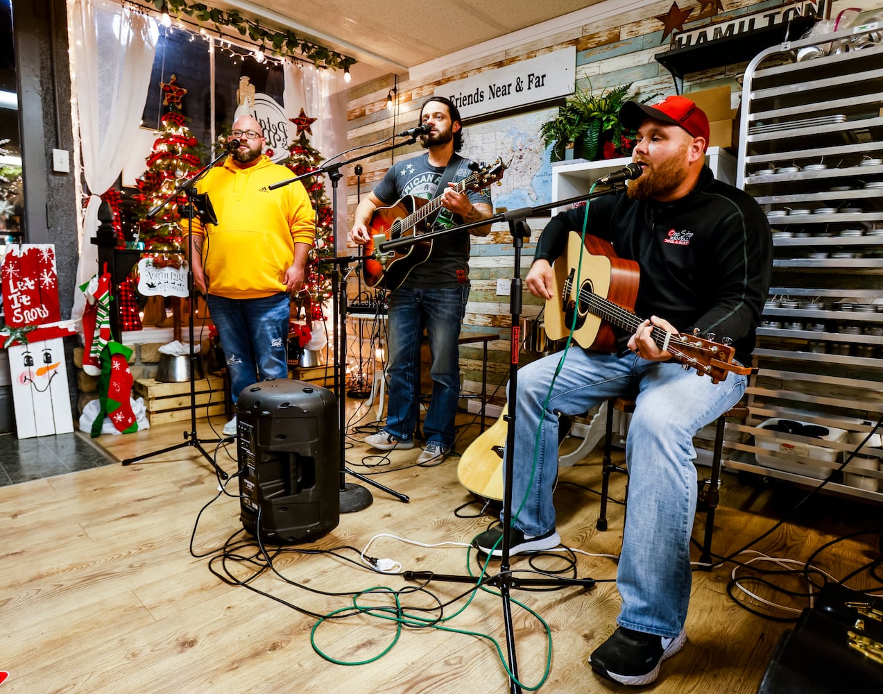 111921 Music on Main