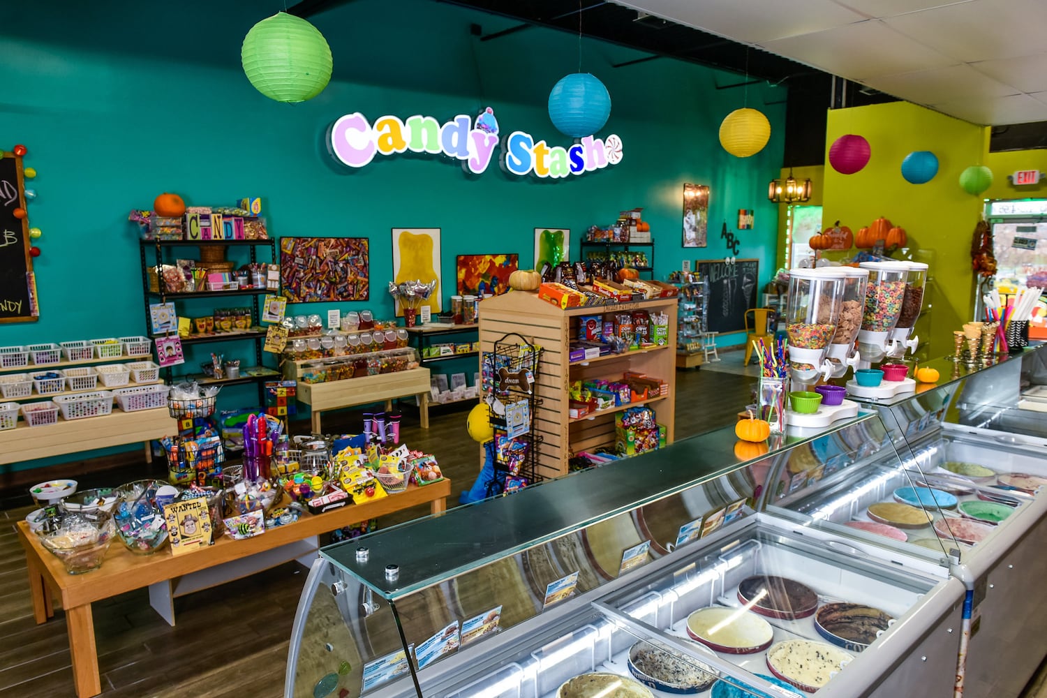 Candy Stash Sweets and Treats open in Liberty Township