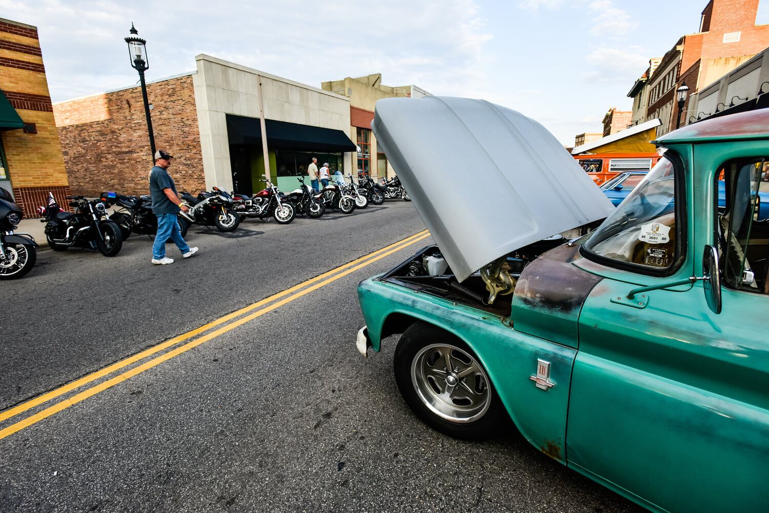 Broad Street Bash celebrates 50th Anniversary of Woodstock