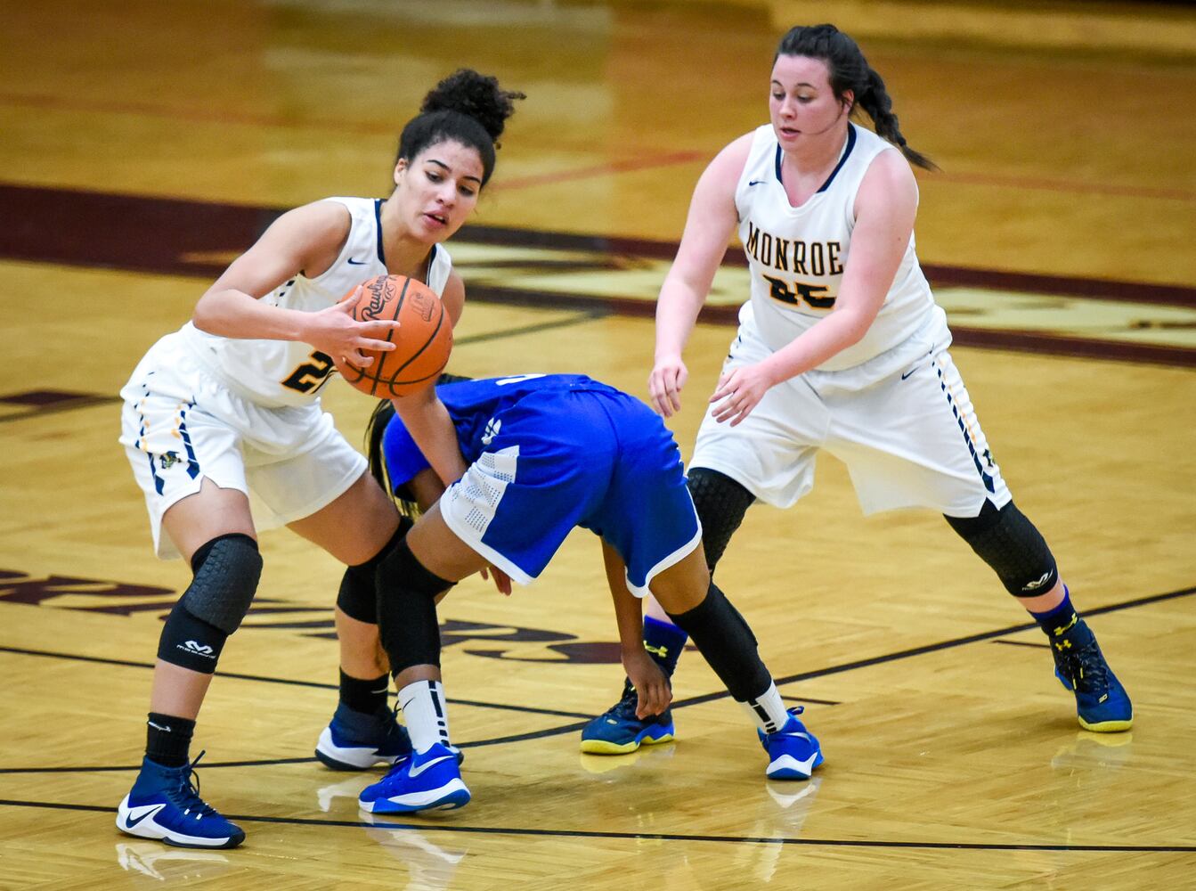Monroe vs Dunbar Girls Basketball