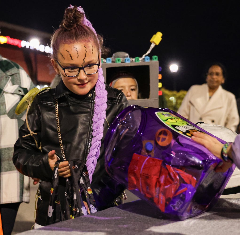 DDN 102225 Austin Landing Trunk or Treat