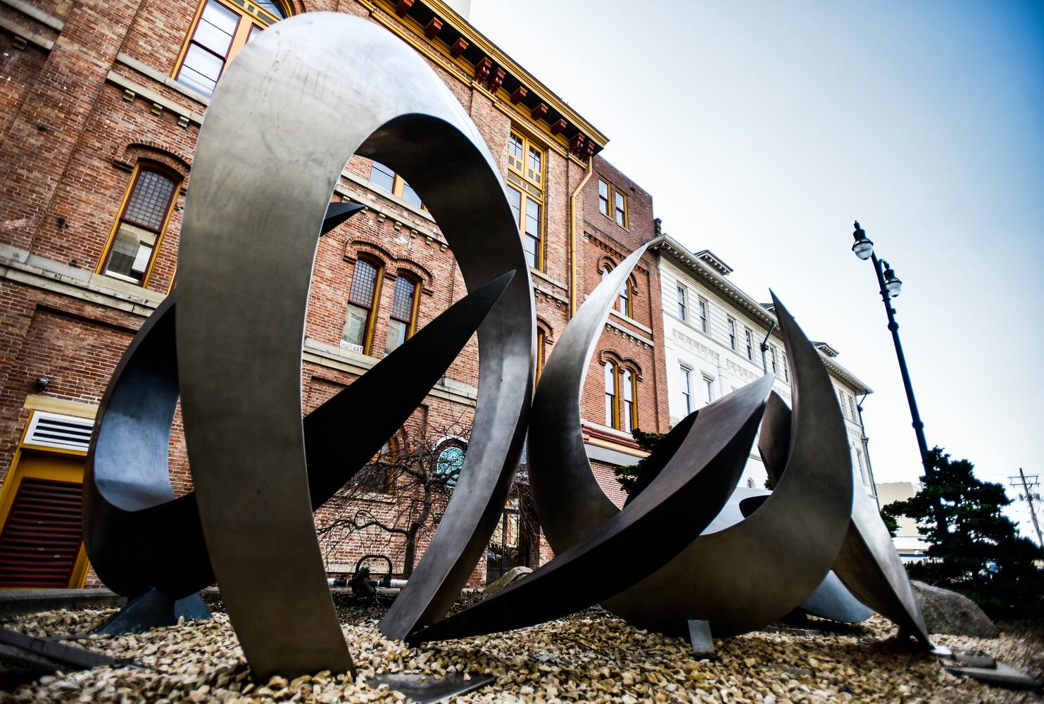 photo tour of the sculptures in Hamilton