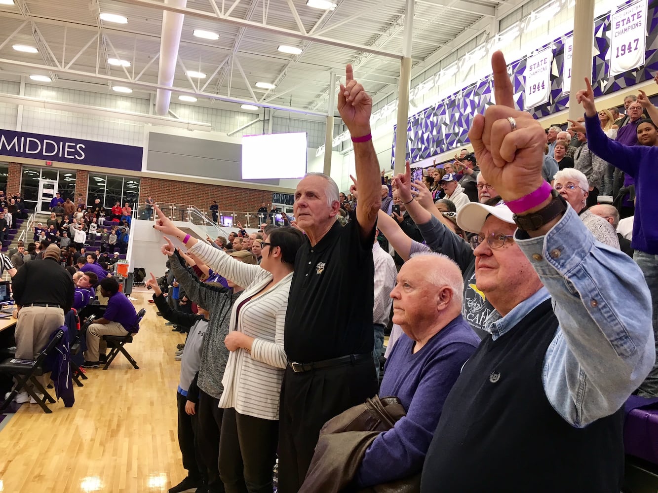 Middletown’s new hoops palace thrills fans